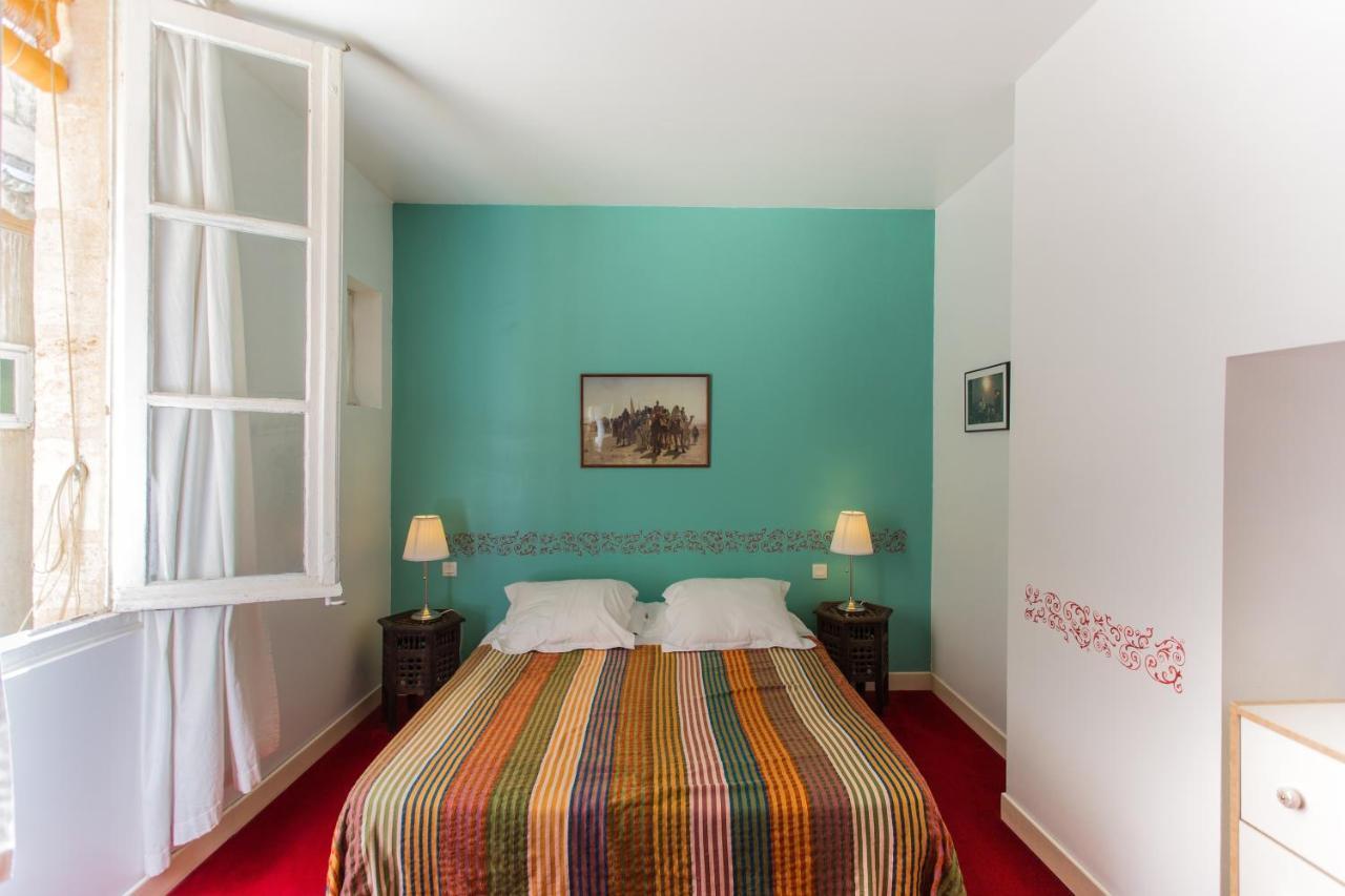 Maison D'Hotes Chambre En Ville Bordeaux Rom bilde
